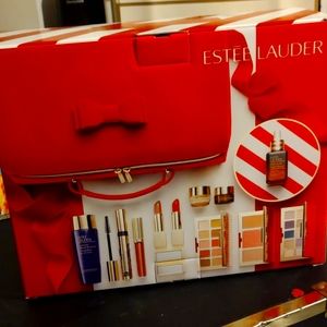 Brand new Estēe Lauder makeup
